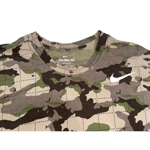 Nike Dri-FIT Camo Training T-Shirt Green Brown Men’s Size L Athletic Tee - Picture 2 of 4